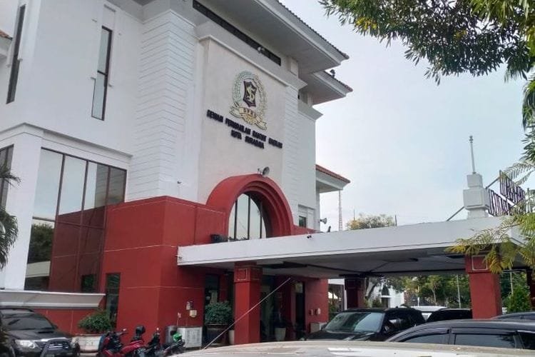 Kasus Korupsi Bimtek DPRD Surabaya,