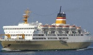 KM Ciremai dari Makassar ke Surabaya
