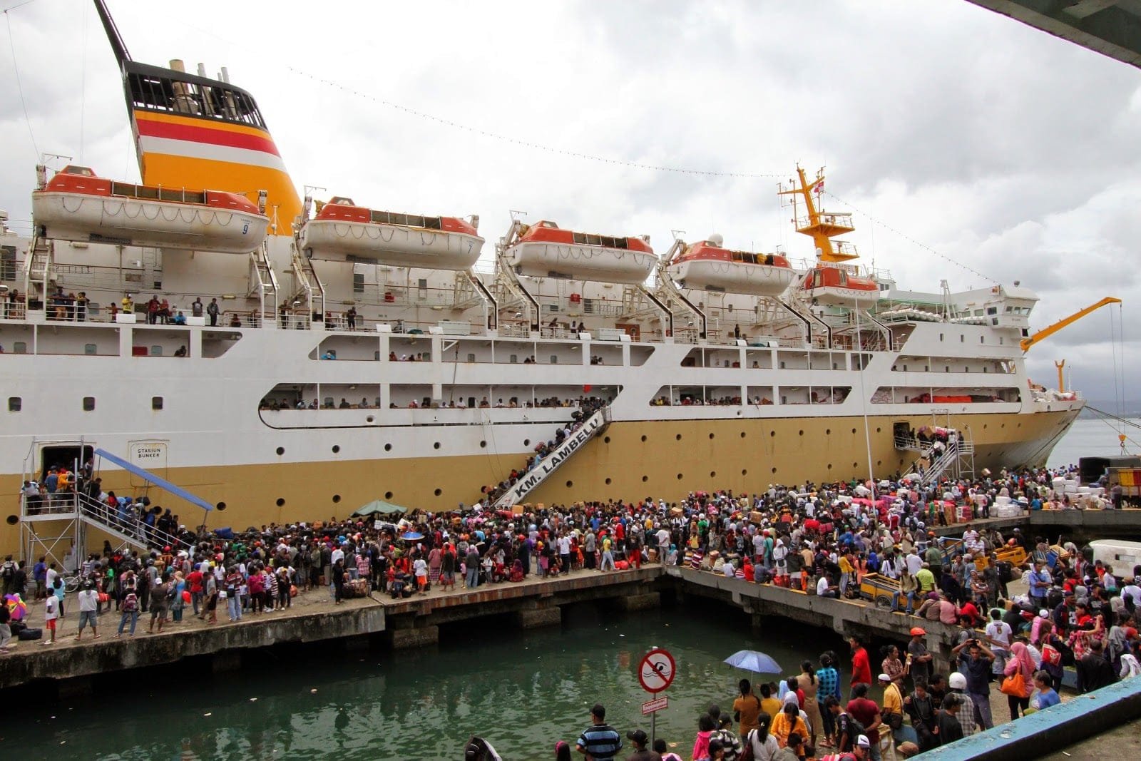 Jadwal Pelayaran Kapal Pelni KM Lambelu Bulan Februari