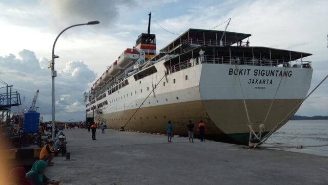 Kapal Pelni Bukit Siguntang e1704852409185