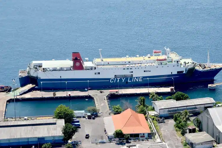 Kapal Tanjung Wangi 1186468724