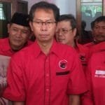 adi sutarwijono pdip ketua dprd surabaya