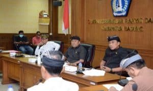 berita PansusPerlindunganLahanPertanianPanganBerkelanjutanDPRDBadungGelarRaker