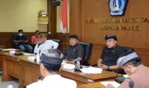 berita_PansusPerlindunganLahanPertanianPanganBerkelanjutanDPRDBadungGelarRaker.jpg berita PansusPerlindunganLahanPertanianPanganBerkelanjutanDPRDBadungGelarRaker