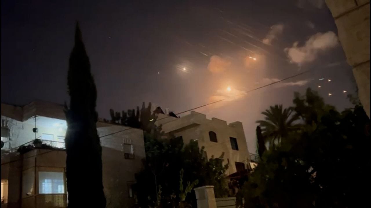 iranmissilesisrael wide thumb