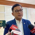 ketua dpp partai golkar ace hasan syadzily saat ditemui awak media di gedung dpr ri senayan