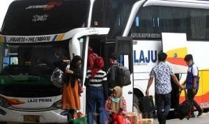 1649331019523 mudik lebaran dengan angkutan darat