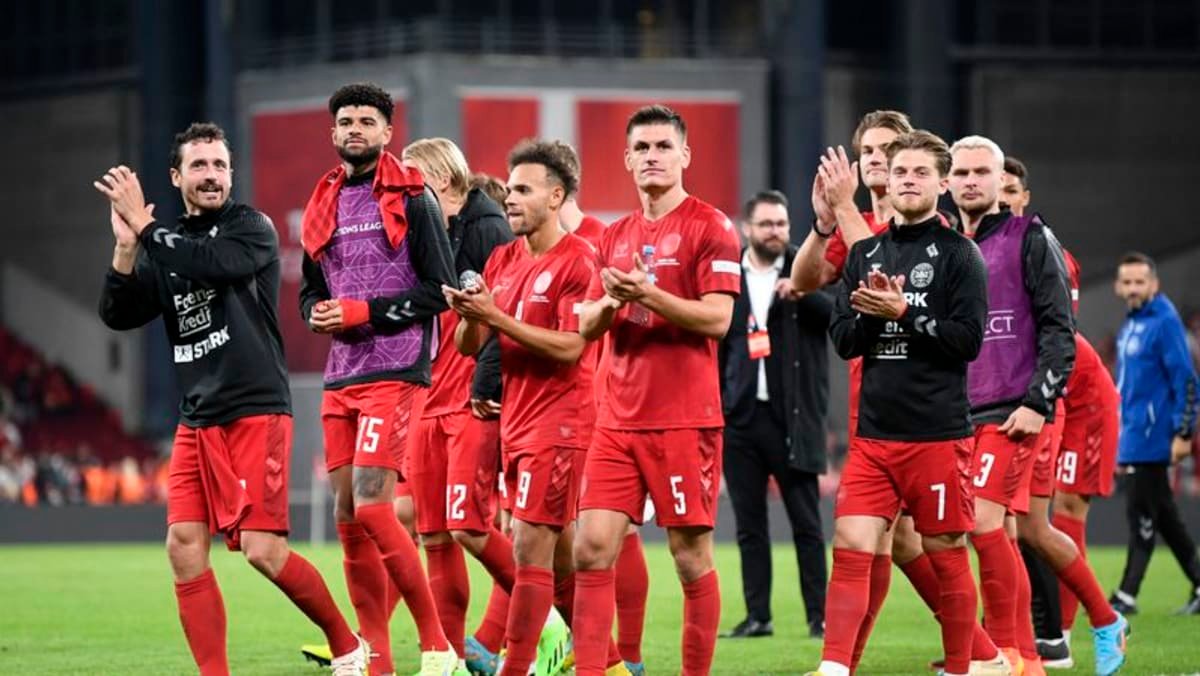 2022 11 03t021025z 1 lynxmpeia201h rtroptp 3 soccer uefanations dnk fra report 2