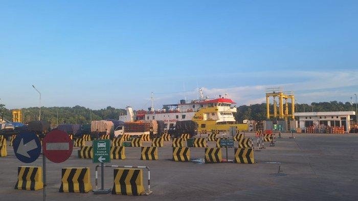 Kapal Barau di Punggur