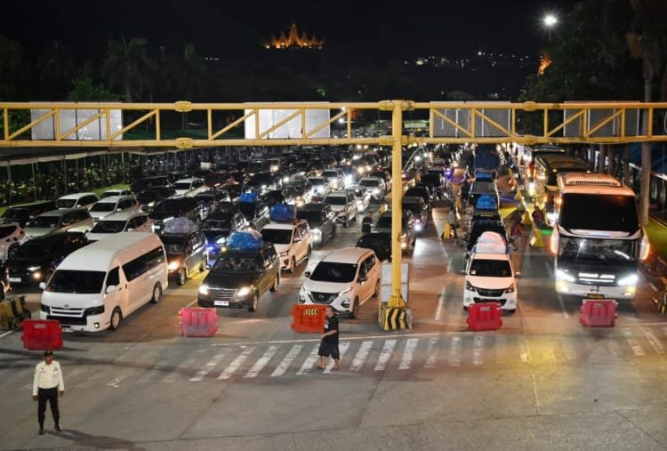 b19a796cdccd536bf919e70fe0d76562