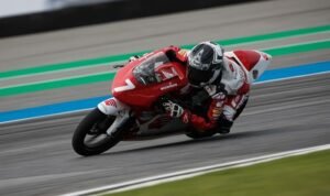 pembalap indonesia veda ega prat 20221001115746