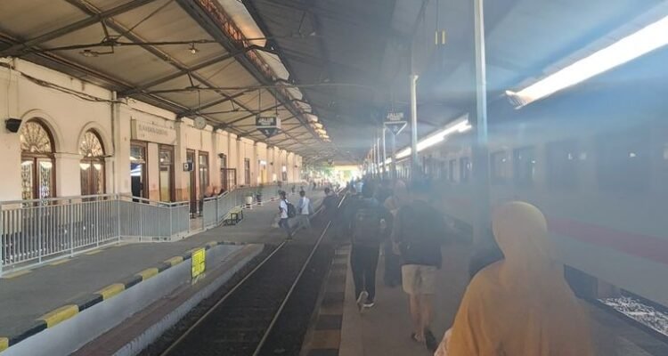 151dc265cda101c7c7fe5e14bccab183