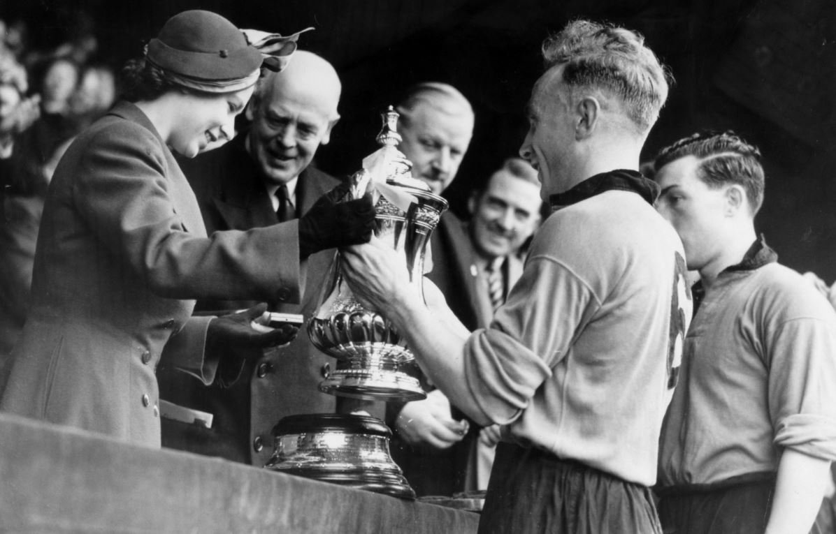 15e940a25f2cf941bf7bd03f18d7586c