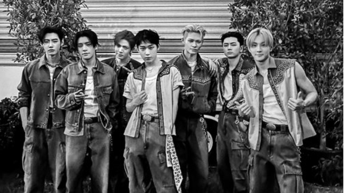 3449960985.png 3449960985