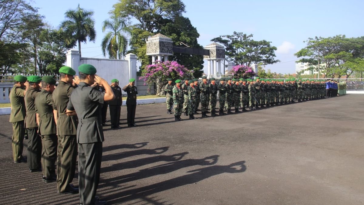 893751844.jpeg 893751844