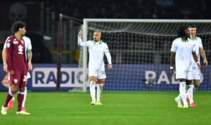 Donyell Malen celebrate Roma