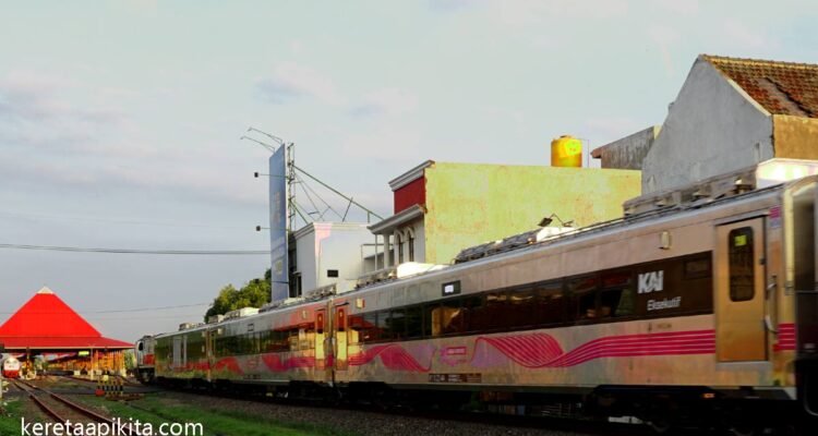 KA Argo Bromo Rangkaian Bar