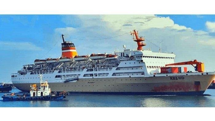 Kapal Pelni KM Kelud3