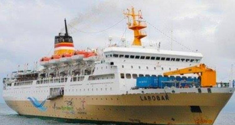 Rute dan Jadwal KM Labobar 2024