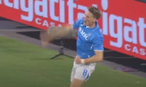 Scott-McTominay-Cetak-Gol-Perdana-Untuk-Napoli-Sudah-Move-On-Dari-Manchester-United.jpg Scott McTominay Cetak Gol Perdana Untuk Napoli Sudah Move On Dari Manchester United