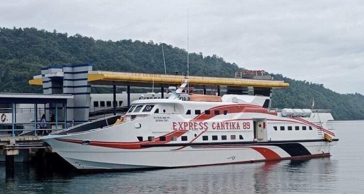 kapal cepat yang melayani penyeberangan sabang banda aceh