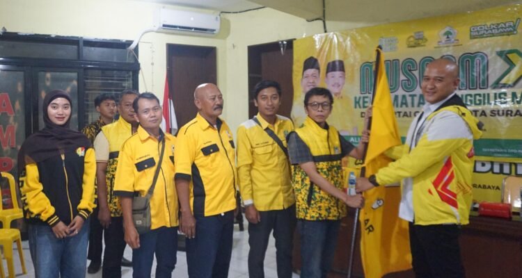 Partai Golkar Tenggilis Mejoyo