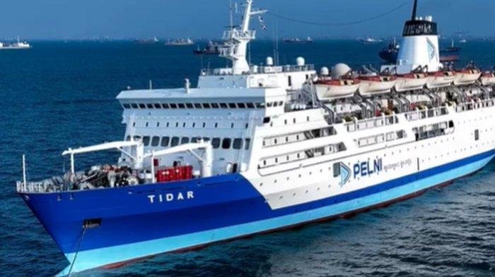 Kapal Pelni KM Tidar melayani pelayaran rute Tanjungpinang ke Flores Timur