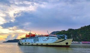 Kapal Sabuk Nusantara 99