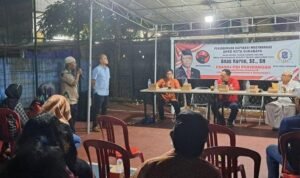 Wakil Ketua Komisi B DPRD Surabaya Anas Karno saat menggelar reses
